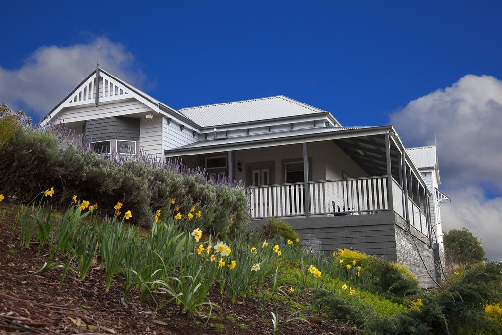 House On The Hill Bed And Breakfast Huonville Extérieur photo